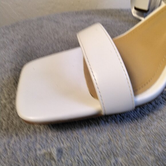 Adorose White Satin Heels Block with Pearl Ankle Straps Size 10 with Bow Bridal - Picture 11 of 14